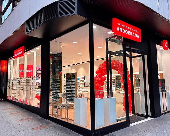 Optica-Andorrana-en-Gijon---Exterior